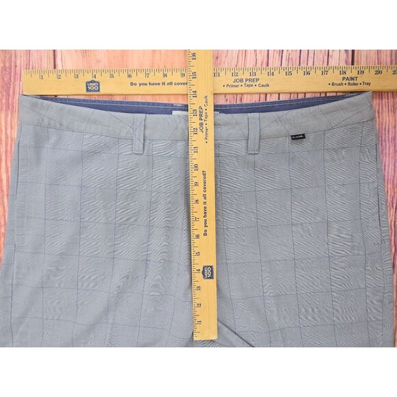 Travis Mathew Mens Gray Plaid Shorts 38 - Picture 6 of 7